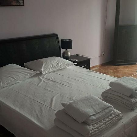 Свети Никола Hotel Sinemoretz Buitenkant foto
